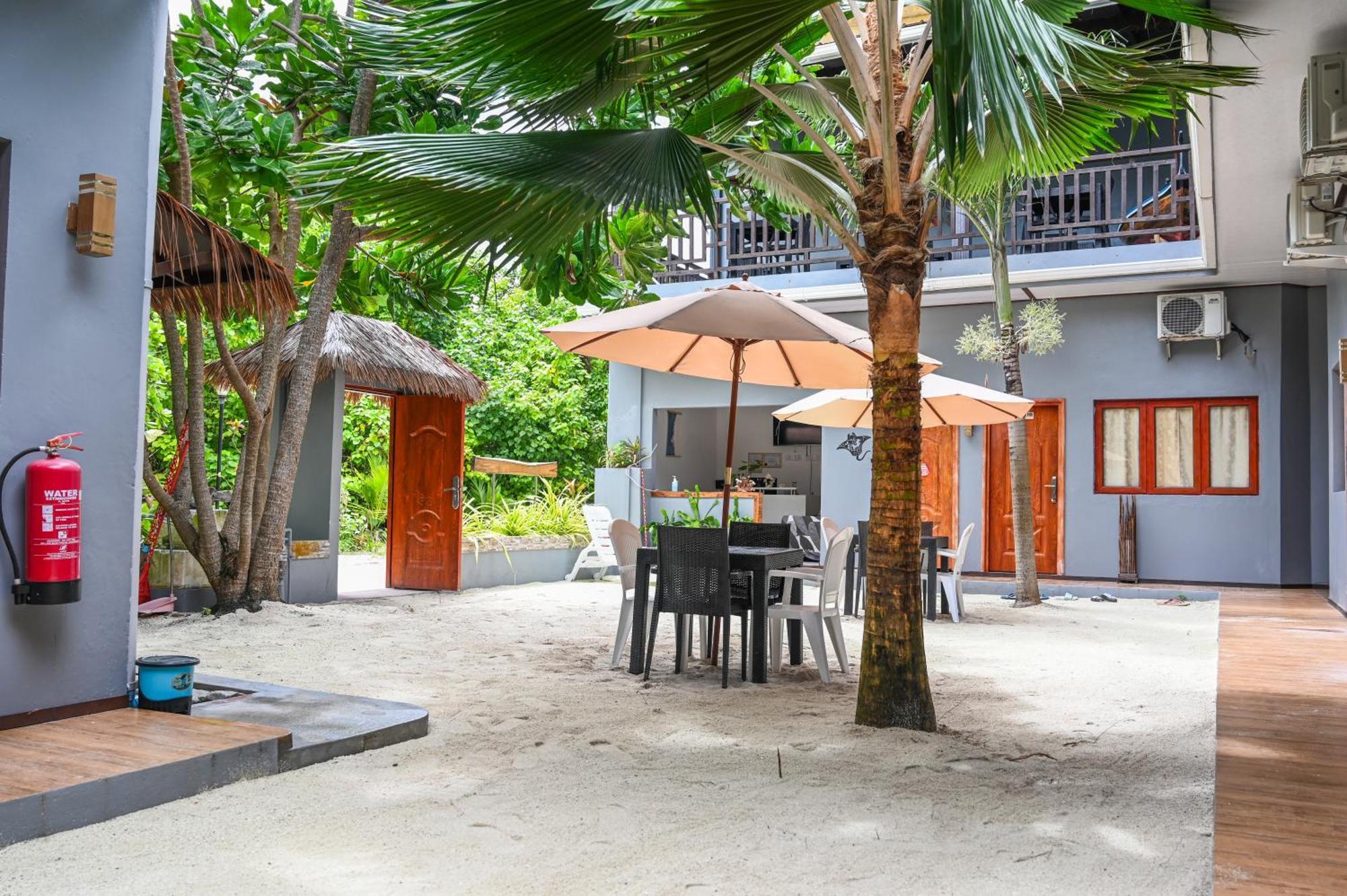 Sea View Villa Ukulhas Exterior foto