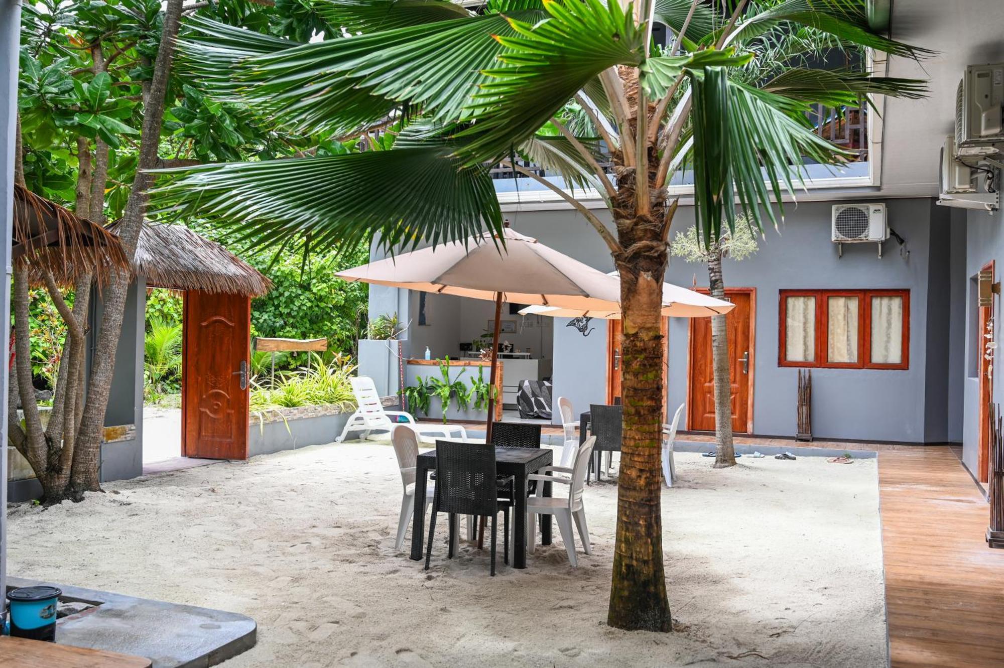 Sea View Villa Ukulhas Exterior foto
